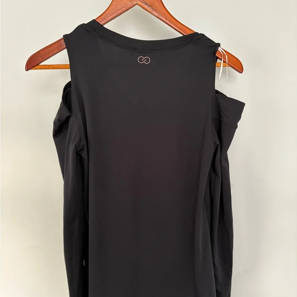 NWT - Calia - Cold Shoulder Top - Size small - Picture 8 of 11